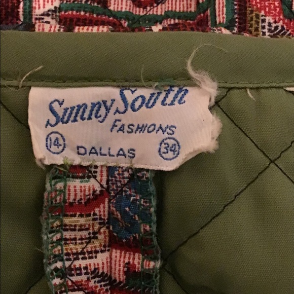 Sunny South Fashions Vintage Quilted Vest - Picture 7 of 8